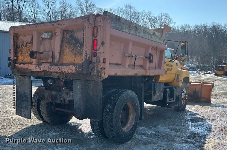 image for item DW7499 2001 GMC C8500 dump truck