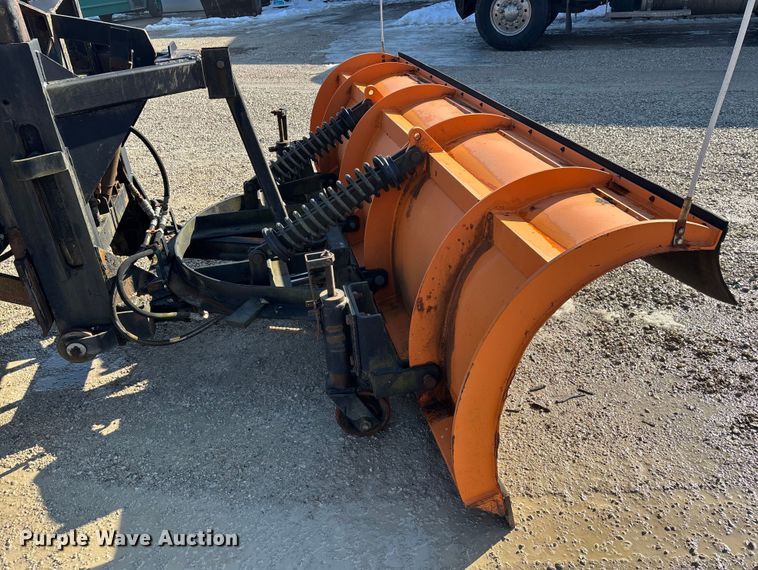 image for item DW7499 2001 GMC C8500 dump truck