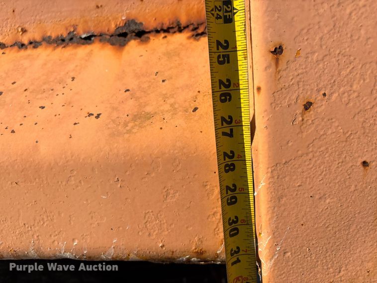 image for item DW7499 2001 GMC C8500 dump truck