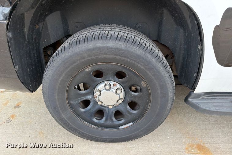 image for item DX5937 2013 Chevrolet Tahoe Police SUV