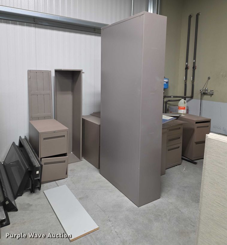 image for item DZ3713 Assorted office furniture