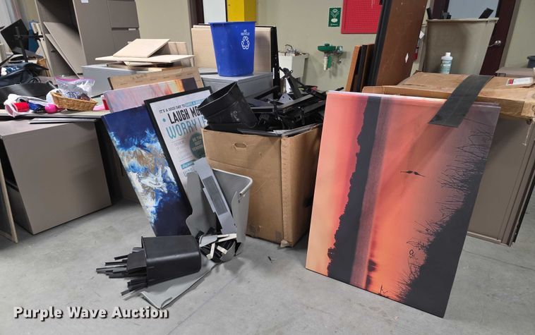 image for item DZ3713 Assorted office furniture