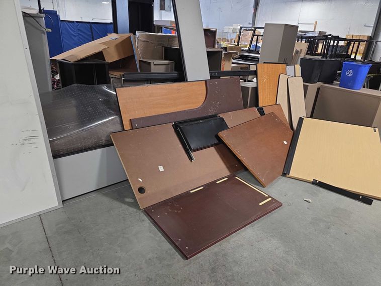 image for item DZ3713 Assorted office furniture
