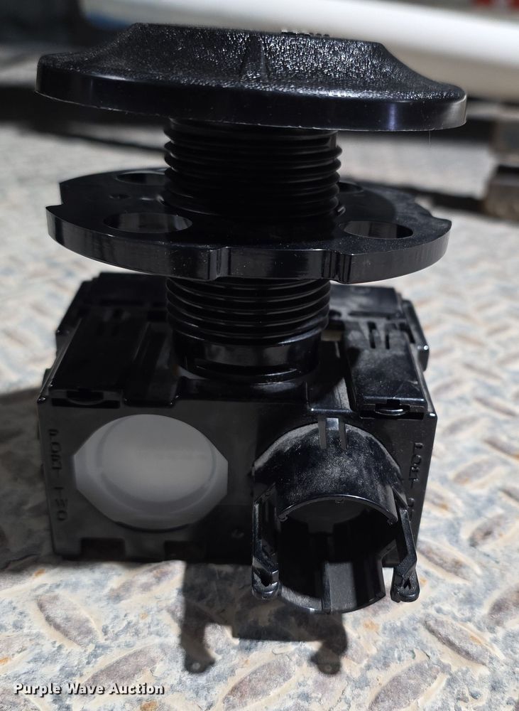 image for item DZ3812 Approximately 400 Sensus water smart point radios