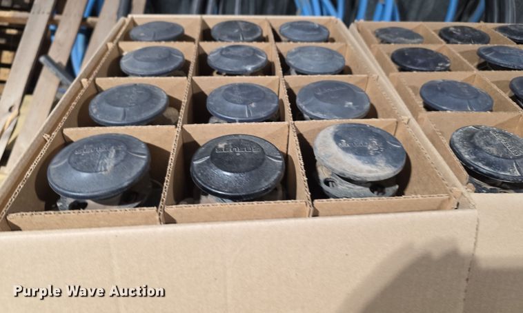 image for item DZ3812 Approximately 400 Sensus water smart point radios