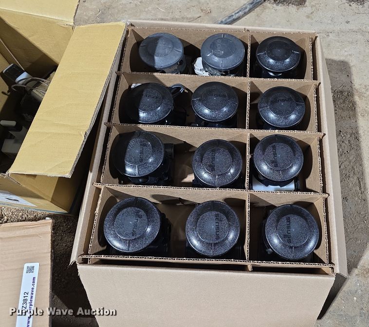 image for item DZ3812 Approximately 400 Sensus water smart point radios