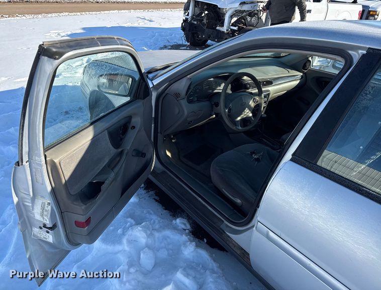 image for item DZ4273 2002 Chevrolet Malibu 