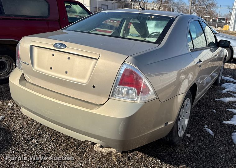 image for item DZ4275 2008 Ford Fusion 