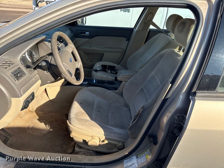 image for item DZ4275 2008 Ford Fusion 