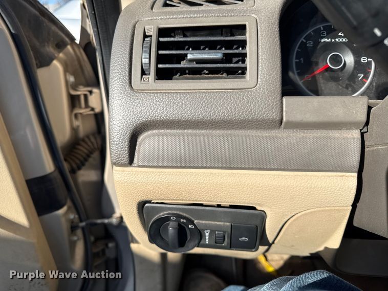 image for item DZ4275 2008 Ford Fusion 