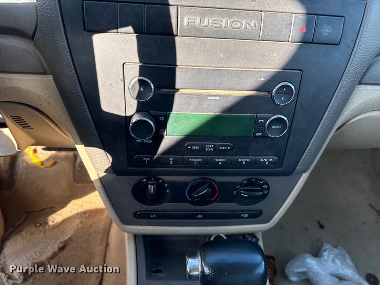 image for item DZ4275 2008 Ford Fusion 