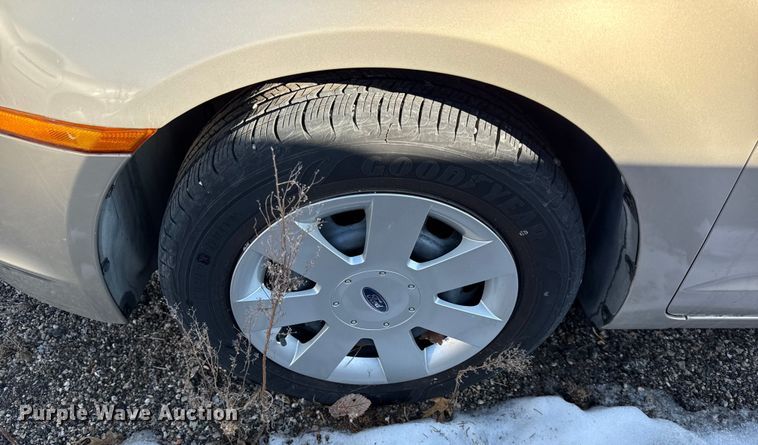 image for item DZ4275 2008 Ford Fusion 