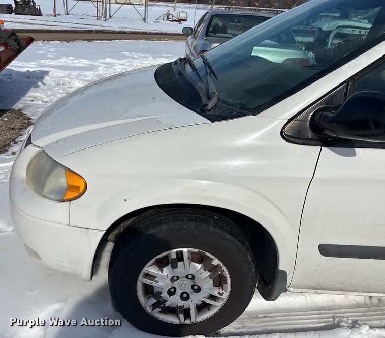 image for item DZ4277 2006 Dodge Grand Caravan van