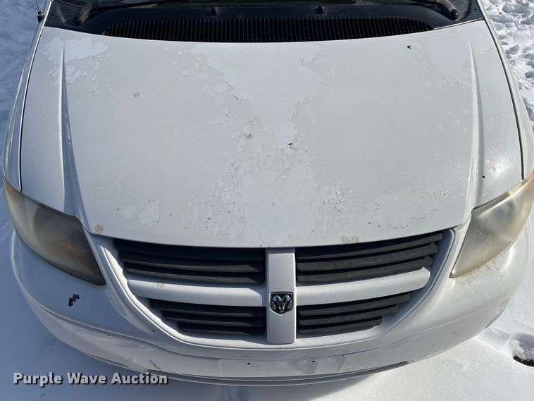 image for item DZ4277 2006 Dodge Grand Caravan van