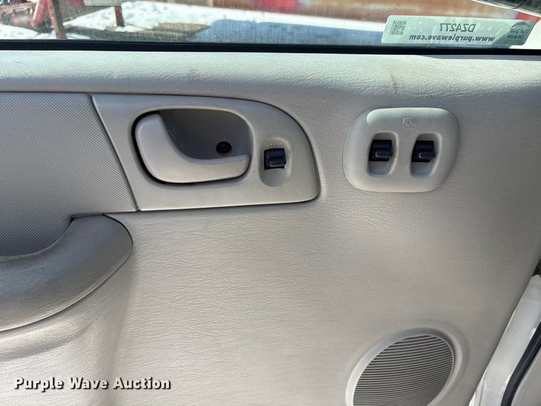 image for item DZ4277 2006 Dodge Grand Caravan van