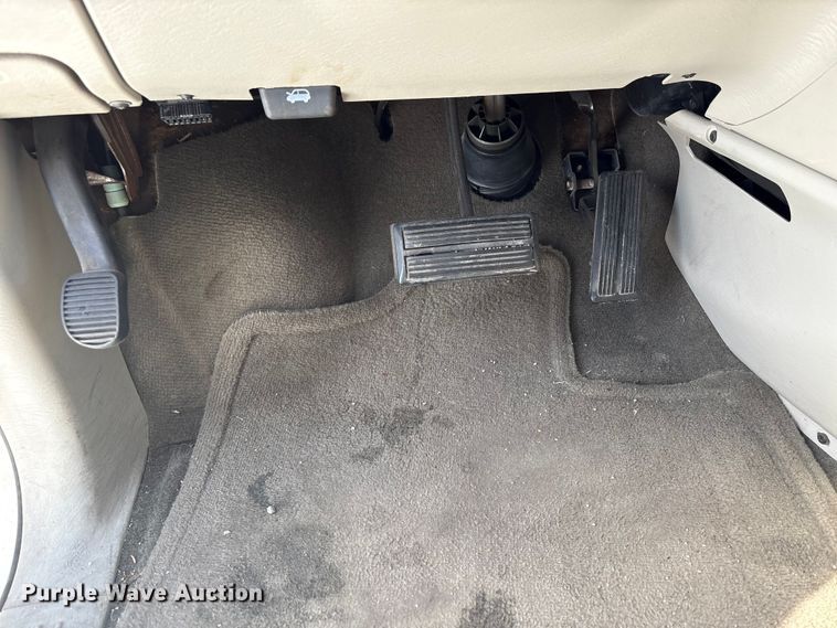 image for item DZ4277 2006 Dodge Grand Caravan van