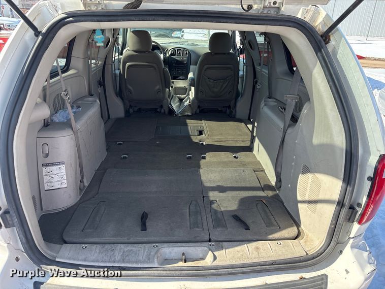 image for item DZ4277 2006 Dodge Grand Caravan van