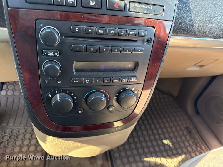 image for item DZ4278 2008 Chevrolet Uplander van