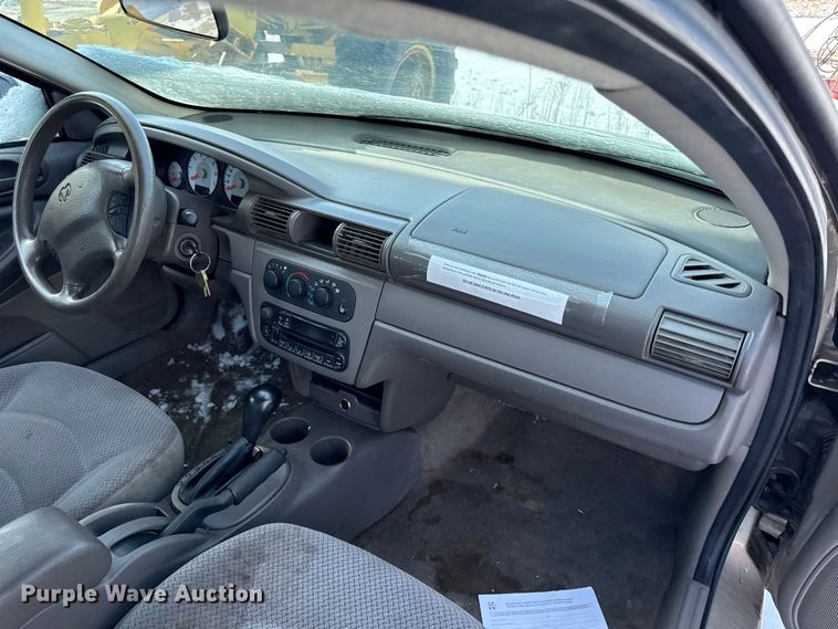 image for item DZ4280 2004 Dodge Stratus  