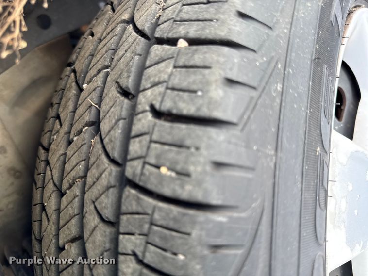 image for item DZ4280 2004 Dodge Stratus  