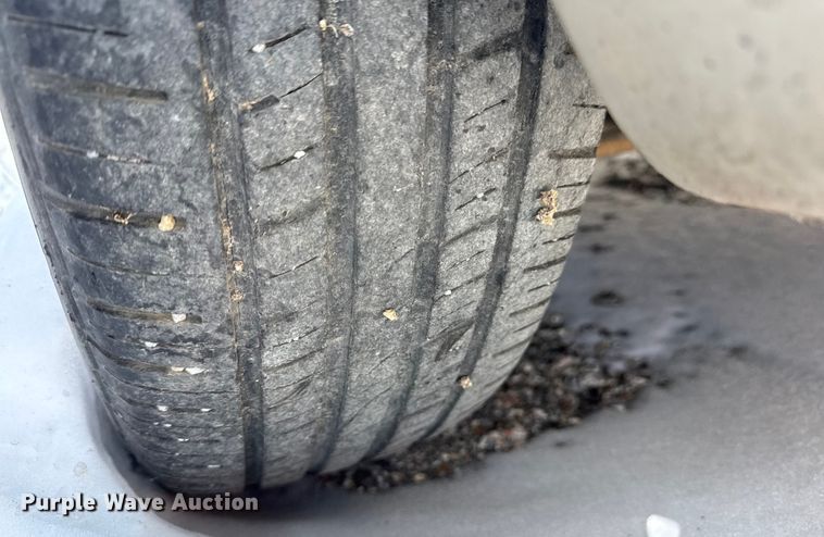 image for item DZ4280 2004 Dodge Stratus  