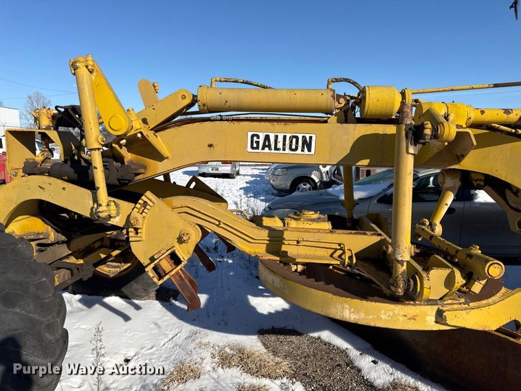 image for item DZ4281 1969 Galion 118 motor grader