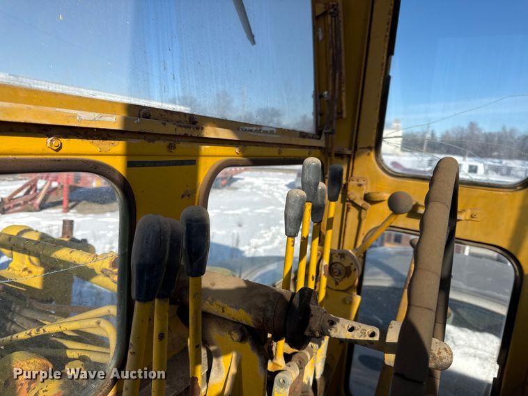 image for item DZ4281 1969 Galion 118 motor grader