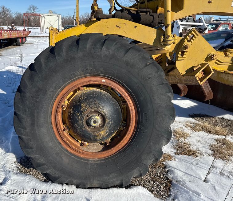 image for item DZ4281 1969 Galion 118 motor grader