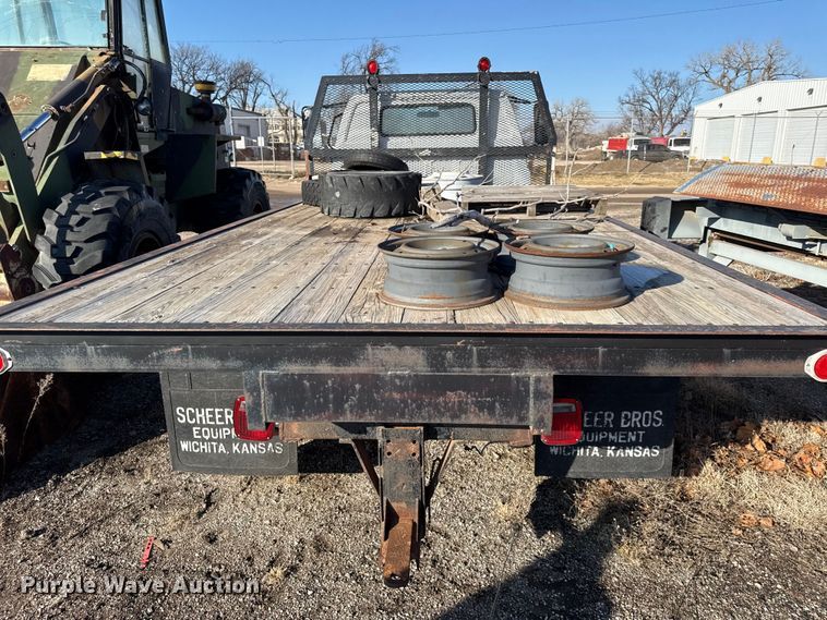 image for item DZ4282 1979 Chevrolet C60 flatbed truck