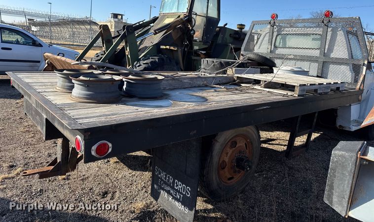 image for item DZ4282 1979 Chevrolet C60 flatbed truck