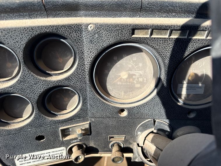 image for item DZ4282 1979 Chevrolet C60 flatbed truck