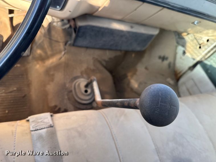 image for item DZ4282 1979 Chevrolet C60 flatbed truck