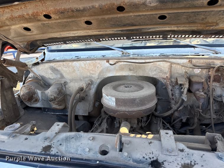 image for item DZ4282 1979 Chevrolet C60 flatbed truck