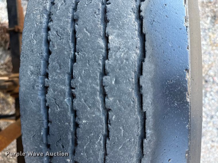 image for item DZ4282 1979 Chevrolet C60 flatbed truck