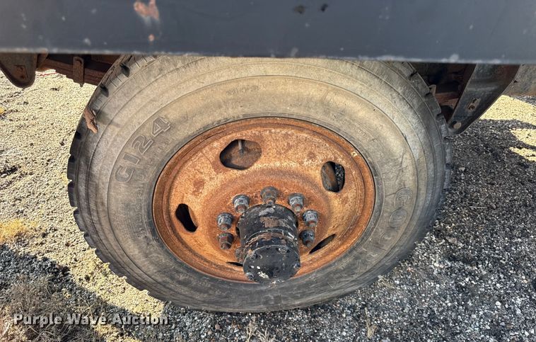 image for item DZ4282 1979 Chevrolet C60 flatbed truck