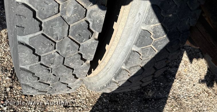 image for item DZ4282 1979 Chevrolet C60 flatbed truck