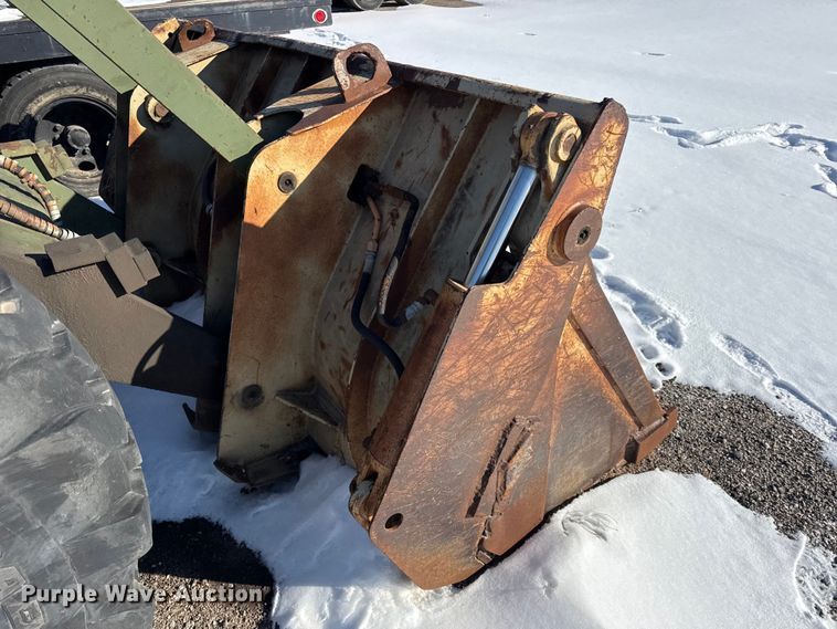 image for item DZ4283 Case  MW24C wheel loader