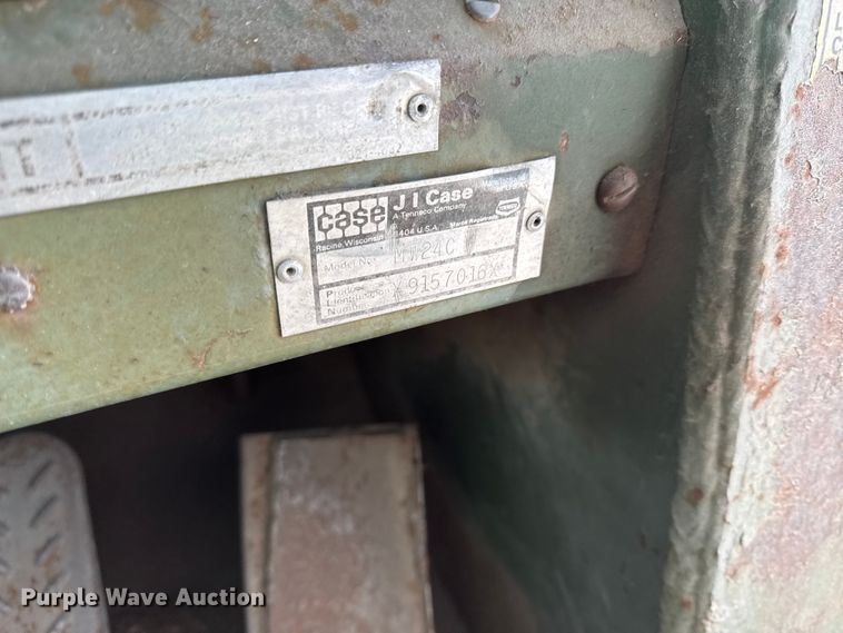 image for item DZ4283 Case  MW24C wheel loader