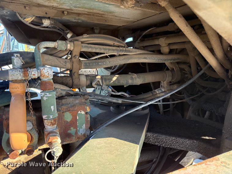 image for item DZ4283 Case  MW24C wheel loader