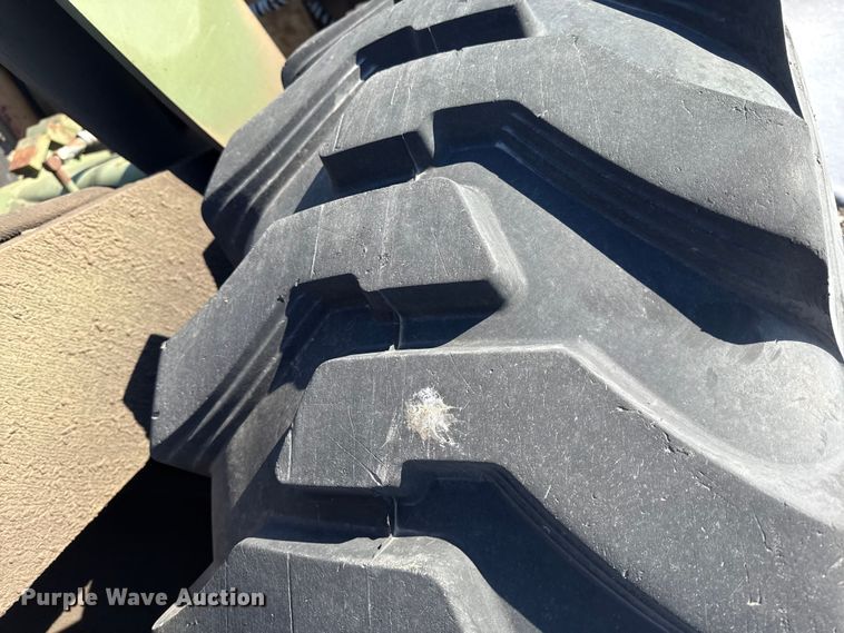 image for item DZ4283 Case  MW24C wheel loader