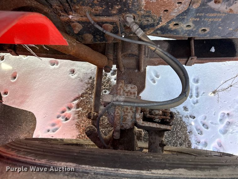 image for item DZ4284 1999 International 4900 dump truck