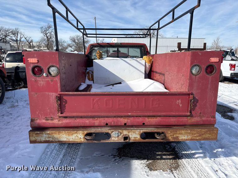 image for item DZ4286 1981 Ford F350 utility bed pickup truck