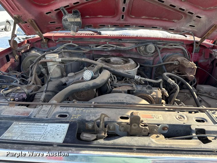 image for item DZ4286 1981 Ford F350 utility bed pickup truck