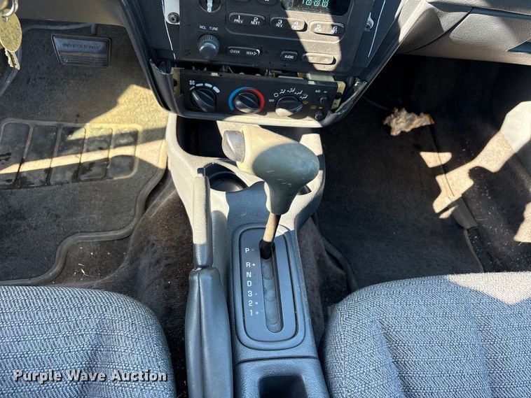 image for item DZ4287 2002 Chevrolet Cavalier Passenger Vehicle