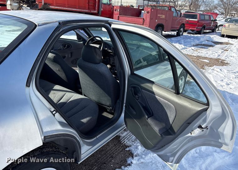 image for item DZ4287 2002 Chevrolet Cavalier Passenger Vehicle