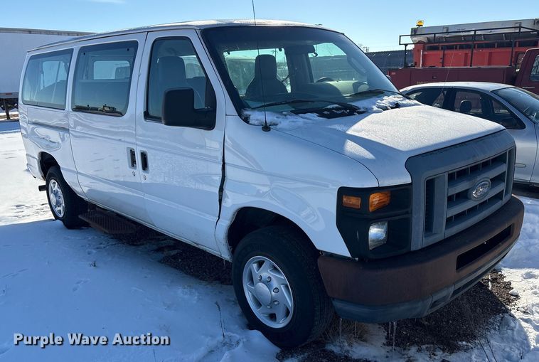 image for item DZ4288 2011 Ford E350 van