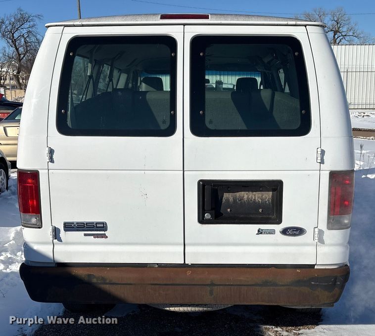 image for item DZ4288 2011 Ford E350 van