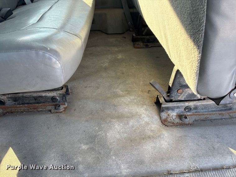 image for item DZ4288 2011 Ford E350 van