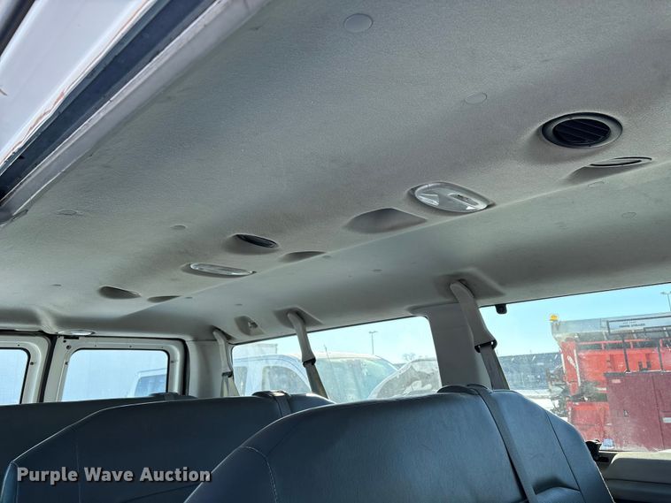 image for item DZ4288 2011 Ford E350 van