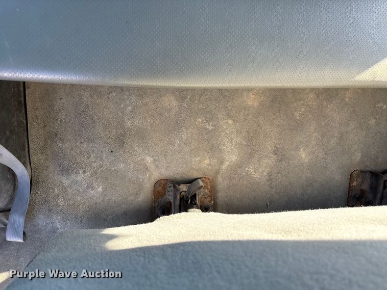 image for item DZ4288 2011 Ford E350 van